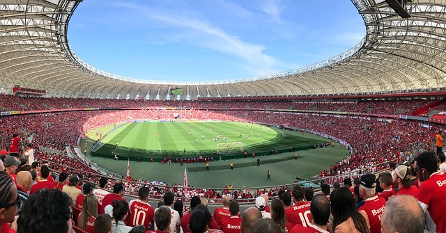 手与联合商
